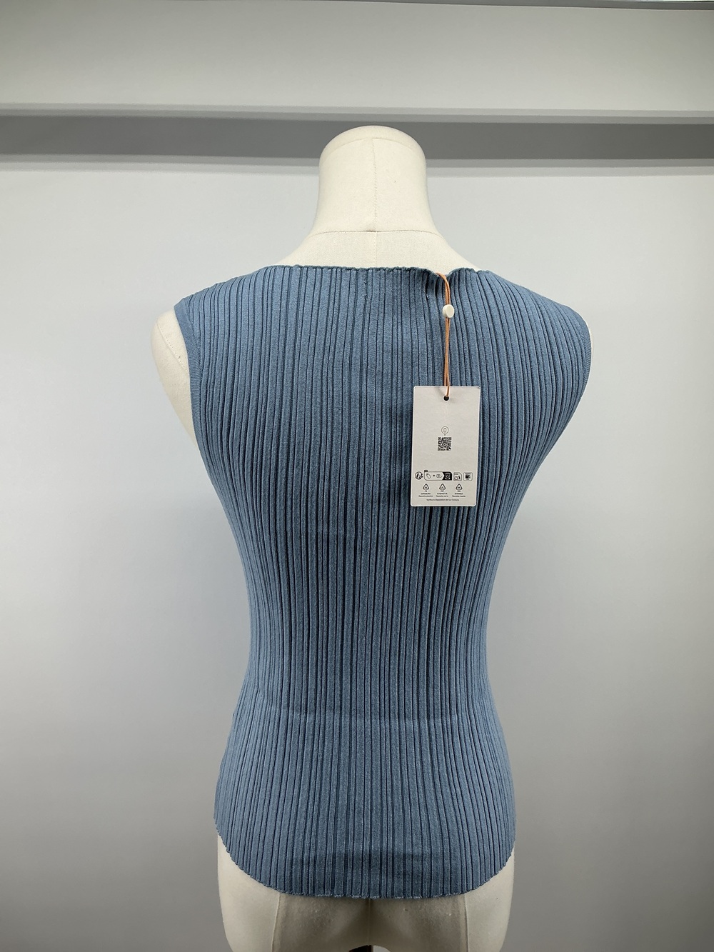 Cotton Cashmere Ribbed Tank - Picture 2 of 3